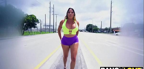  Big Booty Gets Fucked Julianna Vega